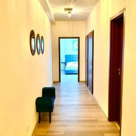 Lägenhet 2 V Bankovnim Dome *